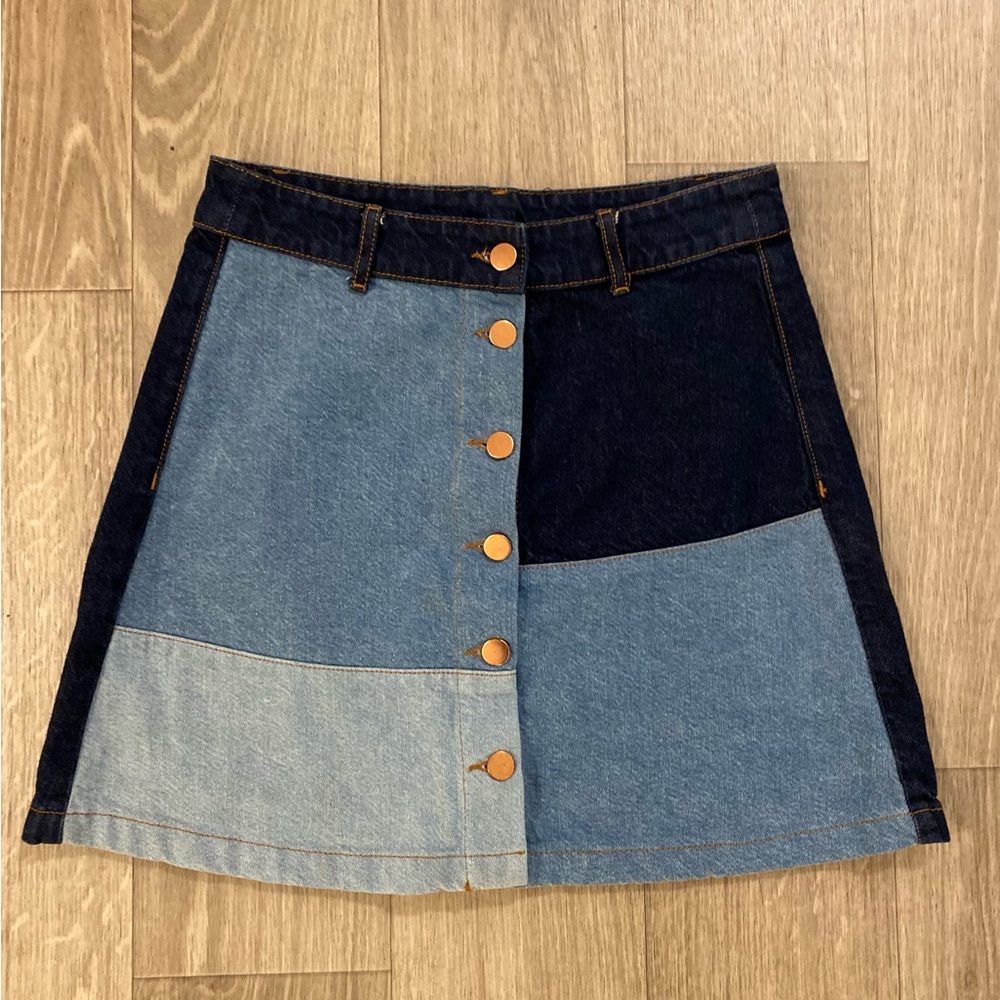 H&M Size 6 Divided Color Block 100% Cotton Denim Skirt.
